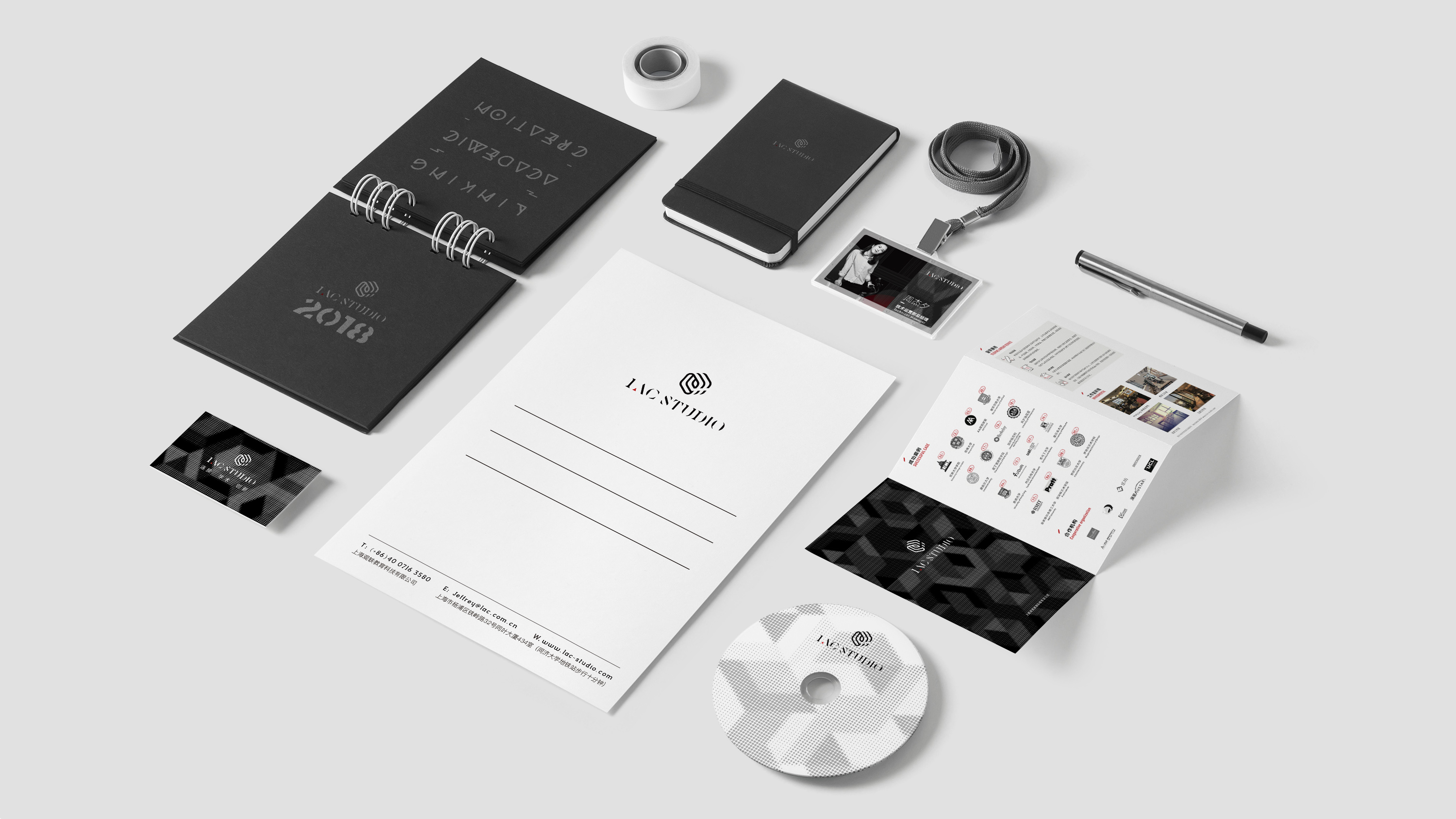 07_Corporate_Stationery_Mockup.jpg