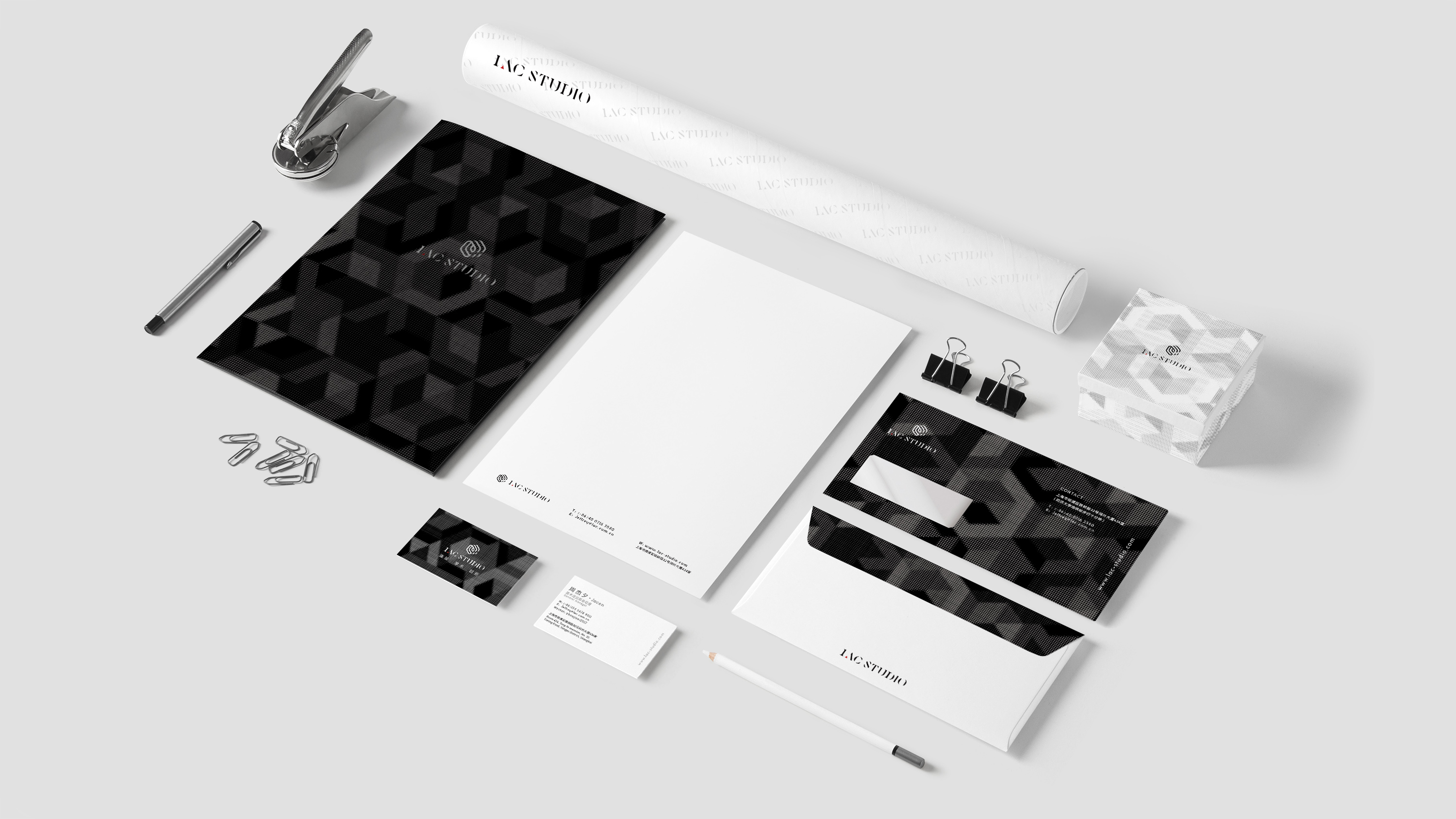 06_Corporate_Stationery_Mockup.jpg