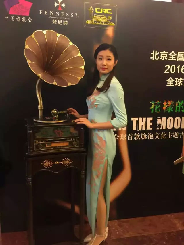 梵尼诗《花样的年华》全国政协礼堂首发礼献全球!